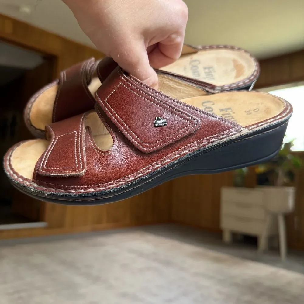 Finn Comfort msrp $245